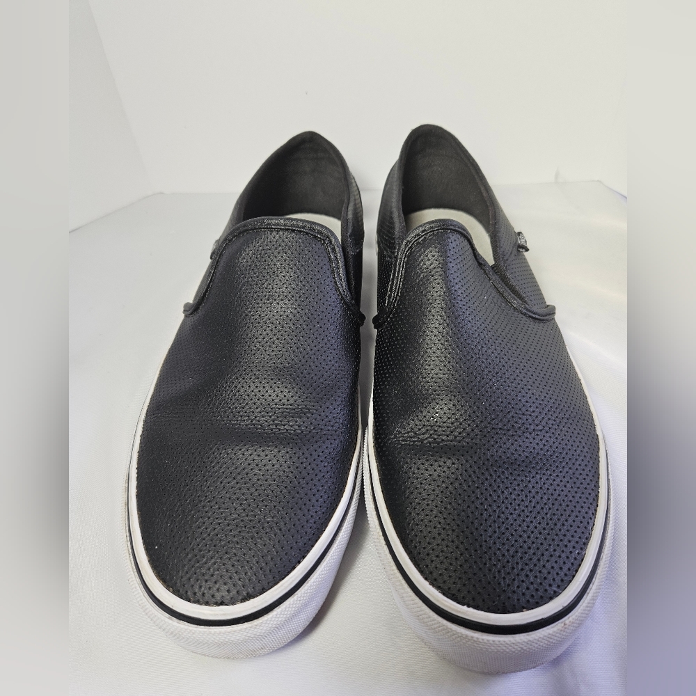 VANS Peforated Leather Slip-On